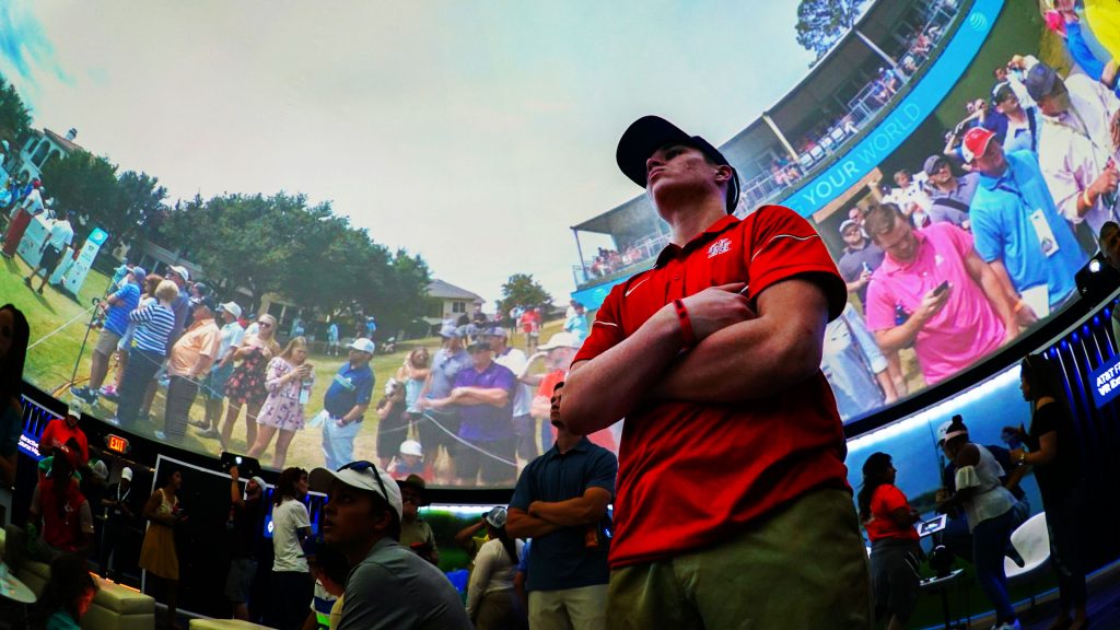 AT&T Fan Dome PGA 002